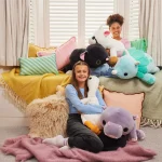 14902_HUG A LUMPS_Large_LIFESTYLE_01